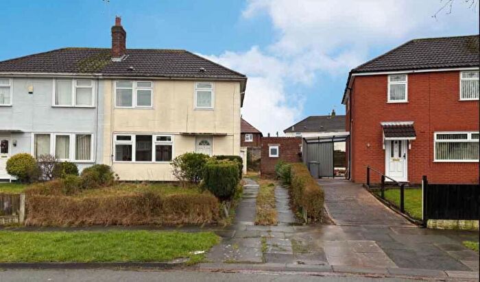 3 Bedroom Semi Detached House For Sale In Tabley Road, Crewe, Cheshire, CW2
