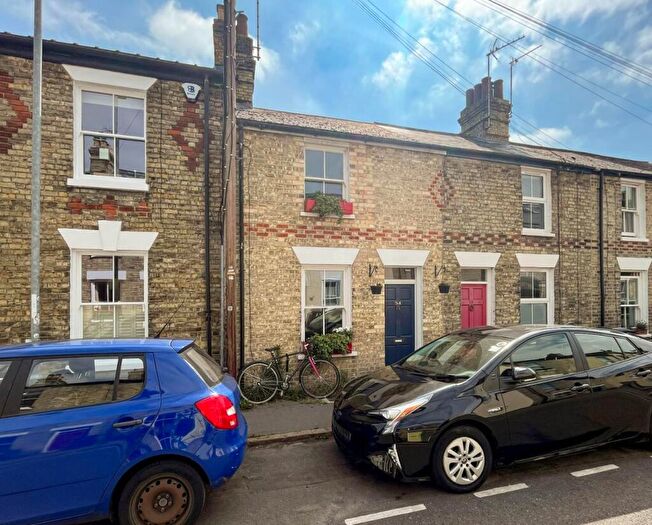 2 Bedroom Terraced House For Sale In Gwydir Street, Cambridge, CB1