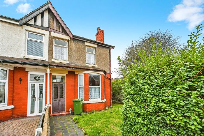 2 Bedroom Semi-detached House For Sale In Pitt Street, Southport, PR9