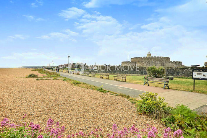 2 Bedroom Flat To Rent In Ranelagh Road, Deal, Kent, CT14