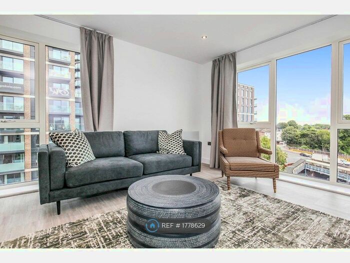 2 Bedroom Flat To Rent In Kew Bridge Road, Brentford, TW8