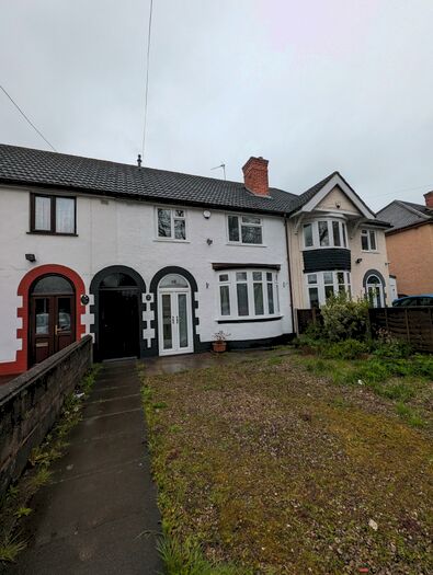 3 Bedroom House To Rent In Tipton Road, Dudley, DY1