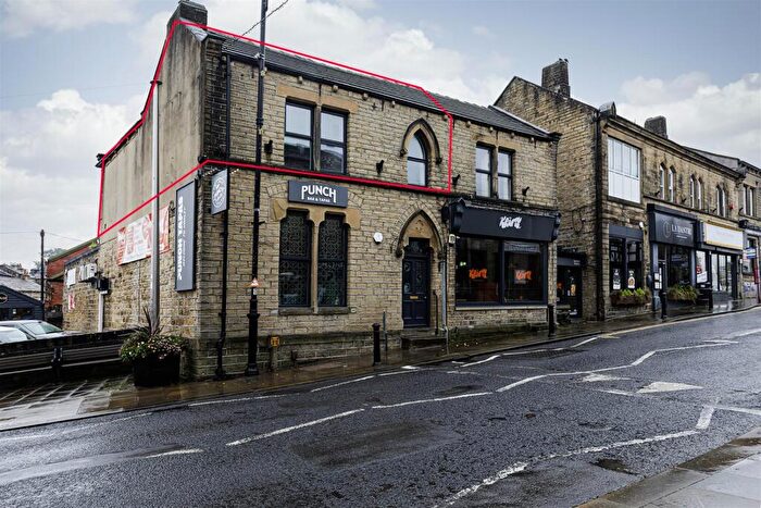 2 Bedroom Flat To Rent In Westgate, Honley, Holmfirth, HD9