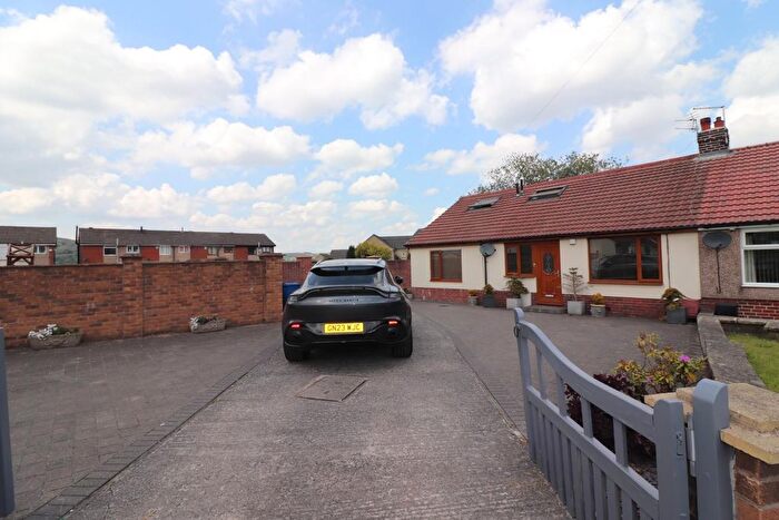 2 Bedroom Property To Rent In Shelley Grove, Darwen, BB3