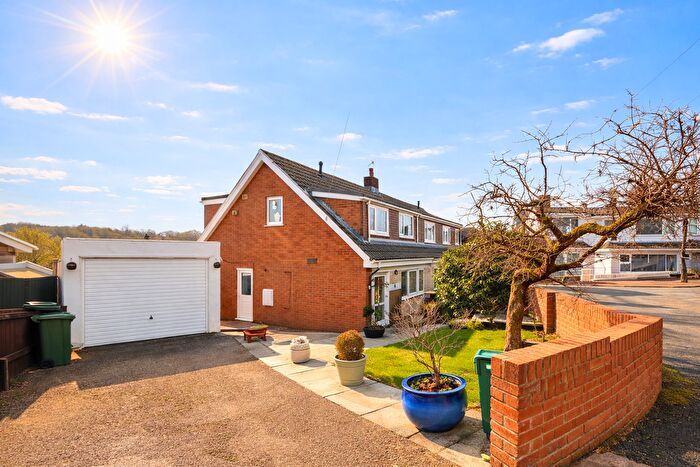 3 Bedroom Semi Detached House For Sale In Devonshire Drive, Hirwaun, Aberdare, Rhondda Cynon Taf, CF44