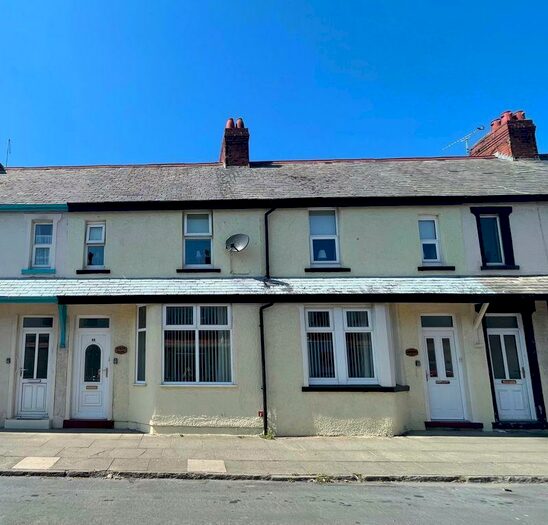 3 Bedroom Terraced House To Rent In Alexandra Road, Llandudno, LL30