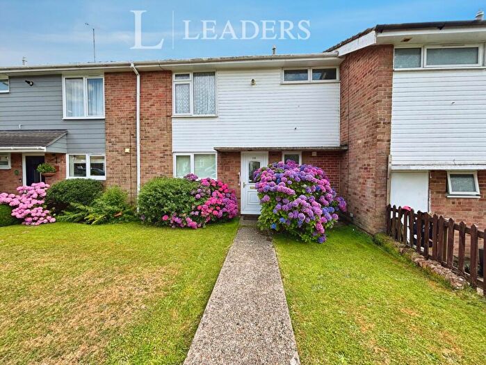 3 Bedroom Terraced House For Sale In Shaftesbury Avenue, Waterlooville, Hampshire, PO7