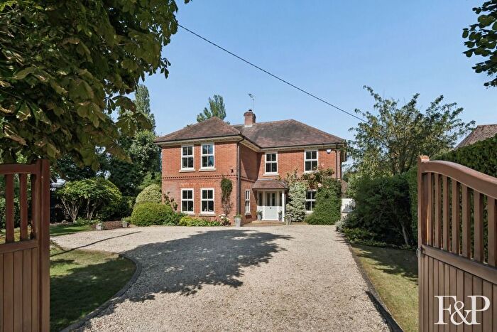5 Bedroom Detached House For Sale In Broomfield Hill, Great Missenden, HP16