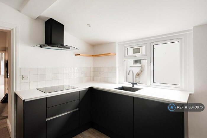 1 Bedroom Flat To Rent In Etloe Road, Bristol, BS6