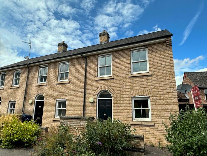 2 Bedroom Terraced House To Rent In St Mary Street, Huntingdon, PE29