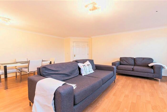 1 Bedroom Flat To Rent In Overstone Road, Hammersmith, W6