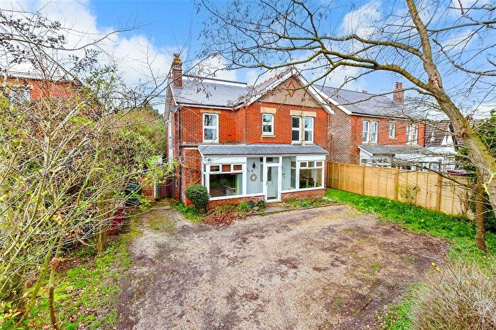 5 Bedroom Detached House For Sale In Stein Road, Southbourne, Hampshire, PO10
