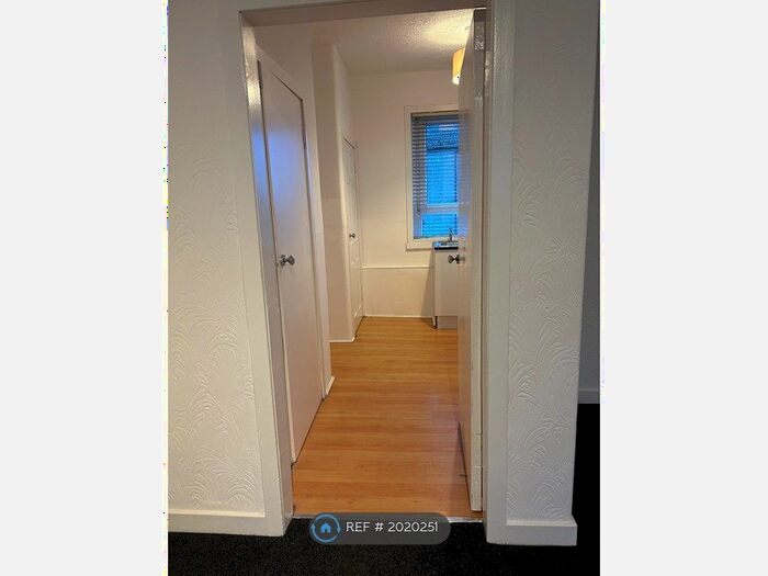 1 Bedroom Flat To Rent In Old Avenue, Auchinleck, Cumnock, KA18