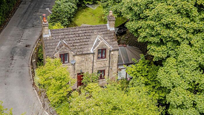 2 Bedroom Detached House For Sale In Butts Road, Ashover, Derbyshire, S45