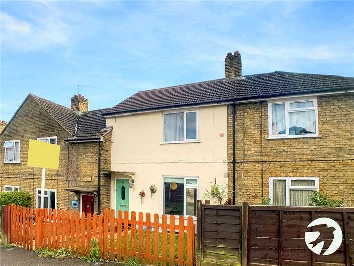 2 Bedroom Terraced House To Rent In Slatin Road, Rochester ME2