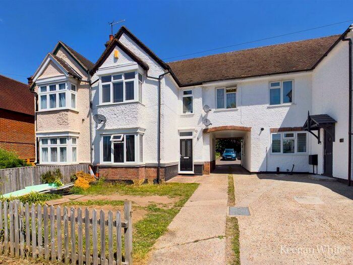 1 Bedroom Maisonette To Rent In Clarendon Road, High Wycombe, HP13