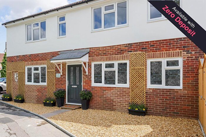 1 Bedroom Flat To Rent In Flower Lane, Amesbury, Salisbury, SP4