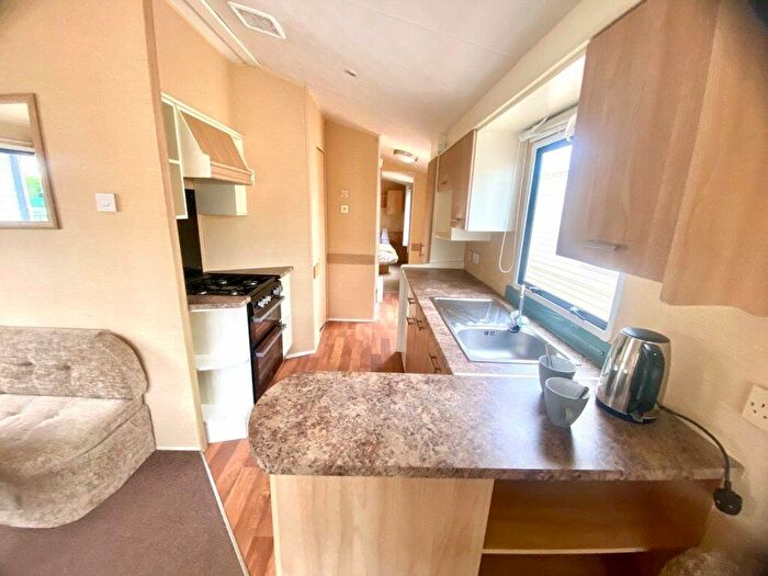 3 Bedroom Caravan For Sale In Dovercourt Holiday Park, CO12