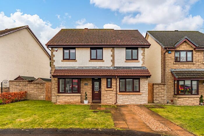 4 Bedroom Villa For Sale In Gogarloch Syke, Edinburgh, EH12