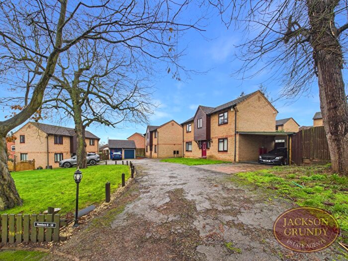 4 Bedroom Detached House For Sale In Pearmain Court, Little Billing, NN3