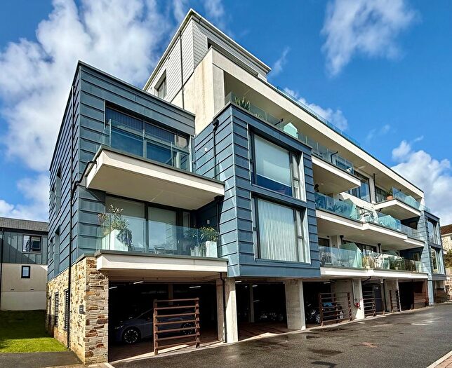 2 Bedroom Flat For Sale In Rashleigh Road, Duporth, PL26