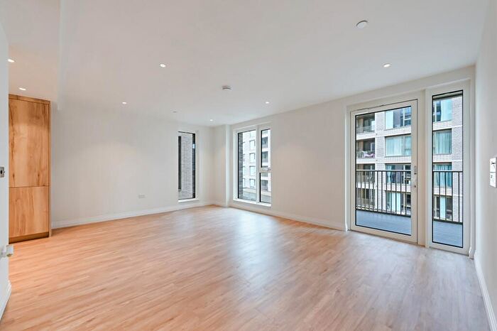 1 Bedroom Apartment To Rent In Gasholder Place, Oval Village, London, SE11