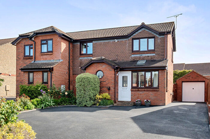 4 Bedroom Semi-Detached House For Sale In Woodhenge, Houndstone, Yeovil, Somerset, BA22