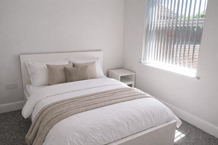 1 Bedroom Flat To Rent In Westminster Road, Coventry, CV1