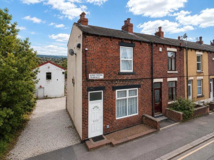 2 Bedroom Terraced House For Sale In Hawthorne Terrace, Garforth, LS25