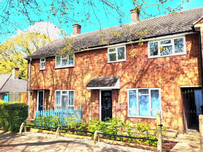 3 Bedroom Terraced House To Rent In Bathhurst Road, Hemel Hempstead, HP2