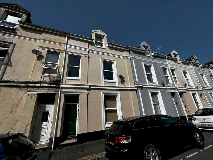 1 Bedroom Flat To Rent In Wolsdon Street, Plymouth, PL1