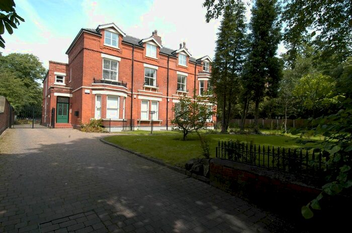 2 Bedroom Flat To Rent In Heritage Gardens, Heaton Moor Road, Heaton Moor, SK4