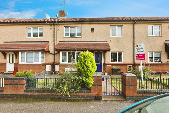 4 Bedroom Terraced House For Sale In Church Road, Stainforth, Doncaster, DN7