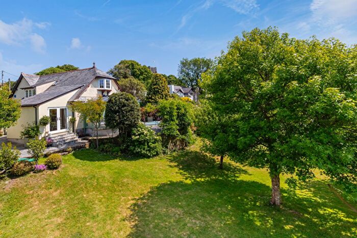 4 Bedroom Detached House For Sale In Court Road, Newton Ferrers, PL8