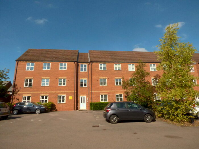 2 Bedroom Apartment To Rent In Thompson Court, Chilwell, NG9