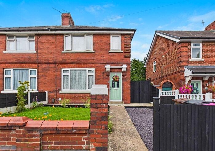 3 Bedroom Semi-Detached House For Sale In Peel Park Crescent, Little Hulton, Manchester, M38