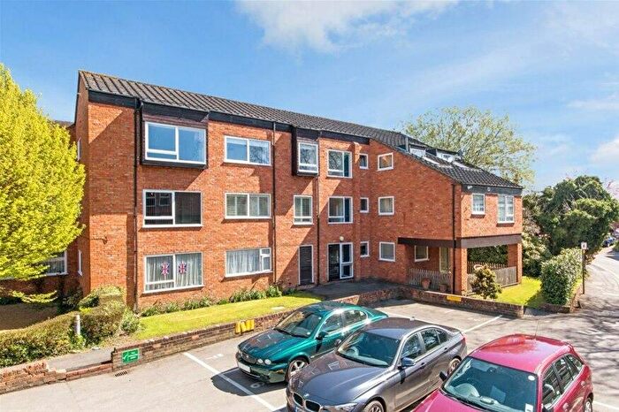 2 Bedroom Flat To Rent In Berkley Court, Mill Street, Berkhamsted, HP4