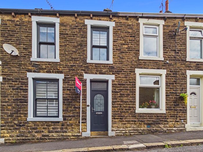2 Bedroom Terraced House To Rent In Albion Street, Earby, BB18