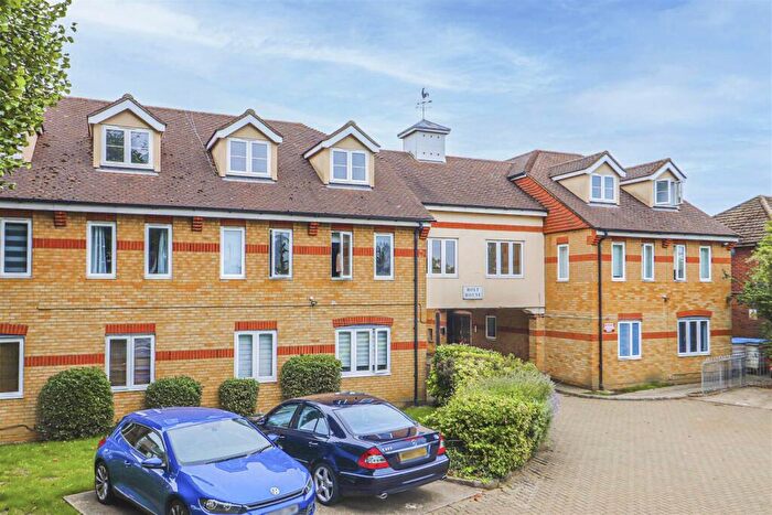 2 Bedroom Apartment To Rent In Holt House, Flamstead End Road, Cheshunt, Herts, EN8