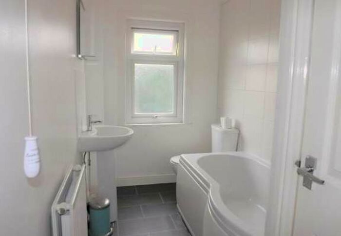 2 Bedroom Property To Rent In John Street Stockingford, Nuneaton, CV10