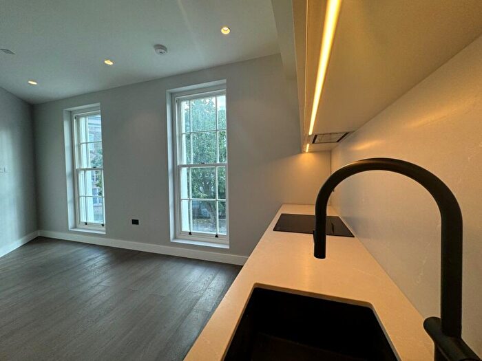 2 Bedroom Maisonette To Rent In Gloucester Avenue, Primrose Hill, NW1