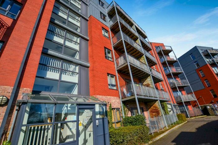 1 Bedroom Apartment To Rent In The Waterfront, Sport City, Manchester, M11
