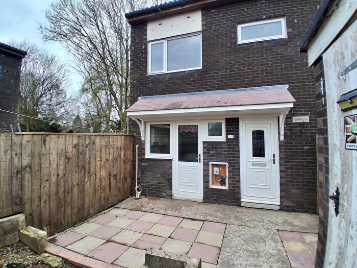 3 Bedroom End Terrace House To Rent In Rylestone Close, Newton Aycliffe, DL5