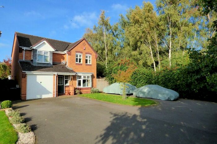 4 Bedroom Detached House To Rent In Amberlands, Stretton, DE13