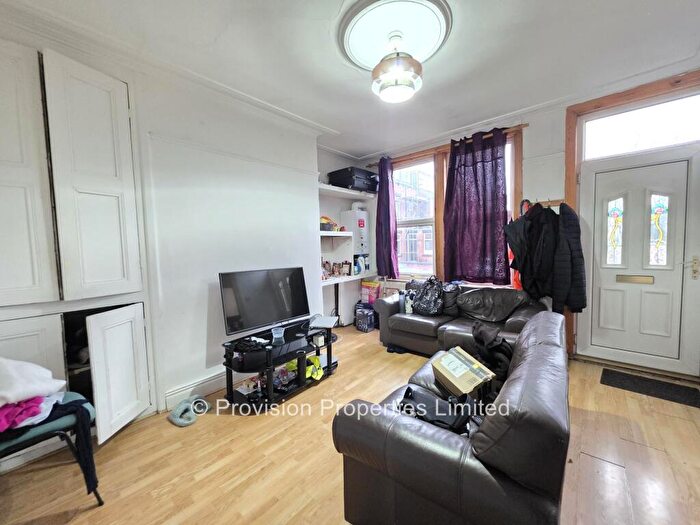 3 Bedroom Terraced House To Rent In Graham Avenue, Burley, Leeds, LS4