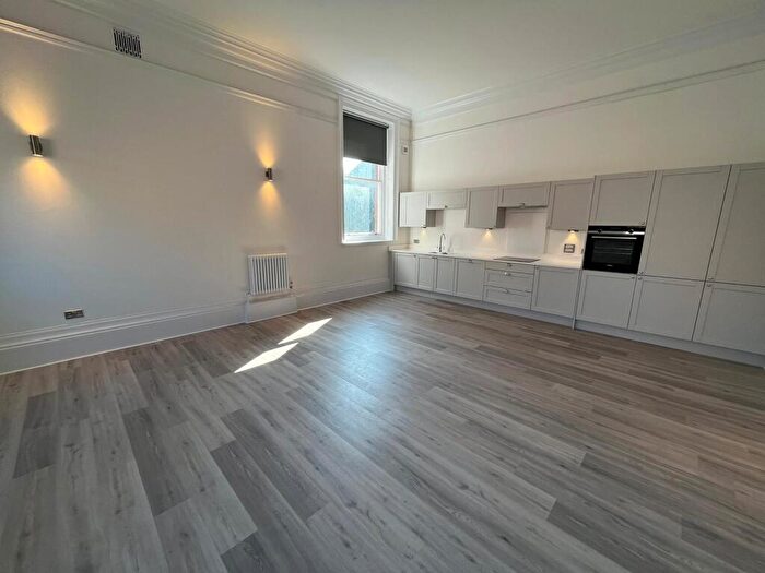 2 Bedroom Apartment To Rent In Middleton House, Derby, DE1