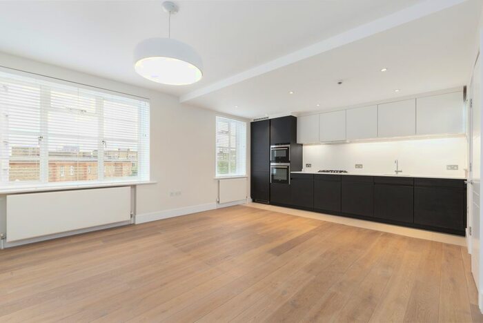 1 Bedroom Flat To Rent In Lower Sloane Street, London, SW1W