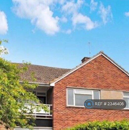 2 Bedroom Maisonette To Rent In Kersey Crescent, Speen, Newbury, RG14