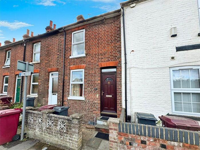 2 Bedroom Terraced House To Rent In Pell Street, Reading, RG1