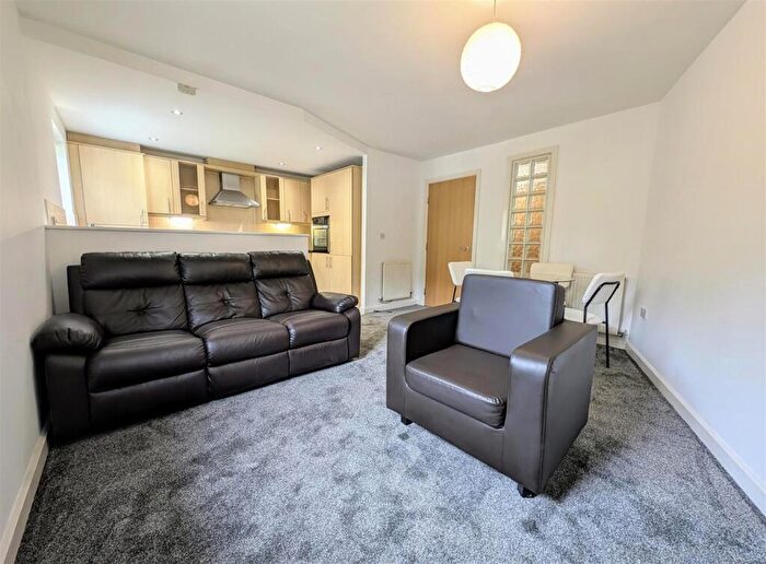 2 Bedroom Apartment To Rent In Ellerman Road, Liverpool, L3